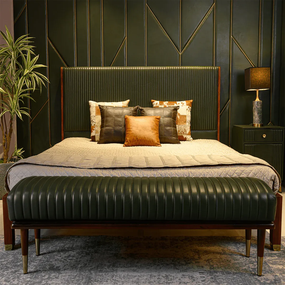 Stanford Leather King Bed Cognac